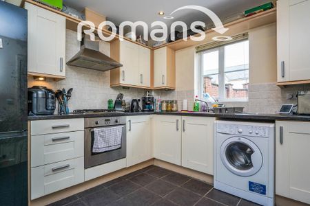 3 bedroom terraced house to rent - Photo 5