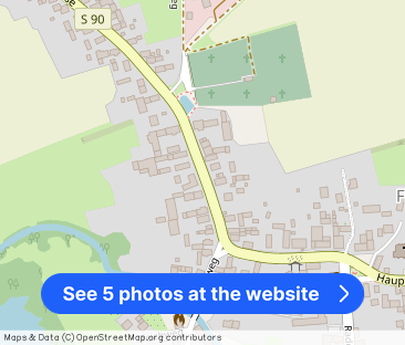 Individuelle und frisch renovierte Dachgeschosswohnung mit Charme! - Photo 1