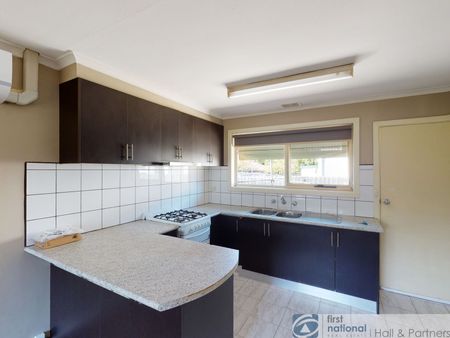 3/13 Alamein Street, 3174, Noble Park Vic - Photo 2