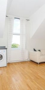 1 bedroom property to rent - Photo 3