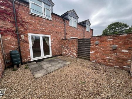 3 bedroom end of terrace house to rent - Photo 5