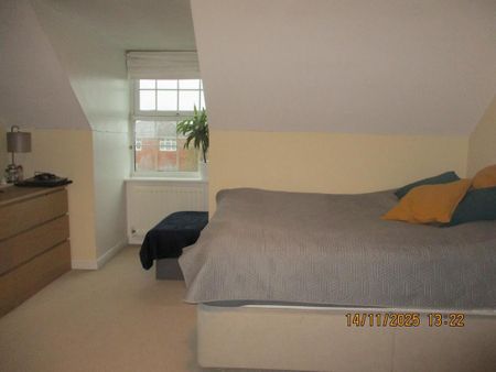 3 bedroom townhouse to rent - Photo 3