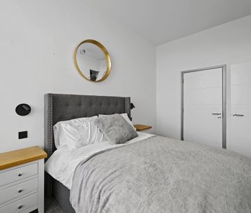 Guild House - Photo 2