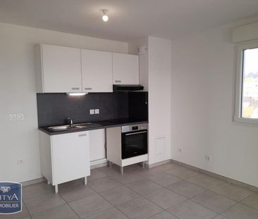 Location Appartement 2 pièces 37m² CHAMBERY 73000 - Photo 1
