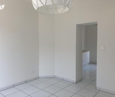 Location maison à BOUSSOIS - Photo 3