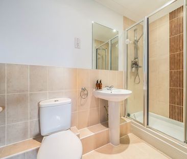 Meadrow, Godalming - 2 bedrooms Property for lettings - Seymours - Photo 1