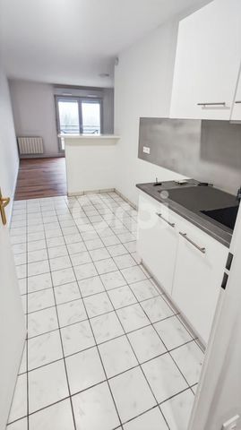 Location Appartement 1 pièce 38m² LONGPERRIER 77230 - Photo 2