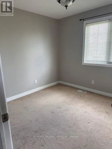 88 WADE SQUARE - Photo 3