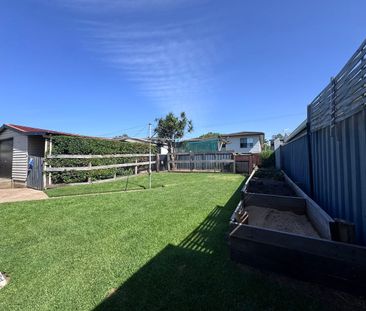 72 Kookaburra Parade, Woodberry, NSW 2322 - Photo 5