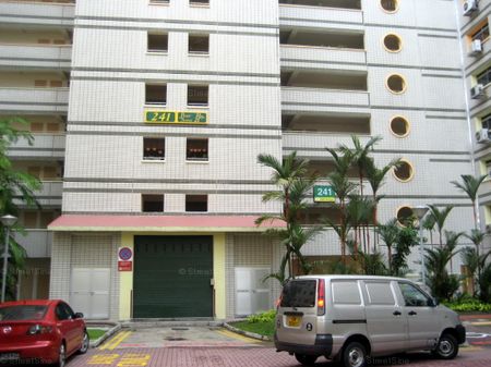 Blk 241 Pasir Ris Street 21 (Pasir Ris), HDB Executive - For Rent - Photo 4