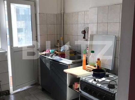 Apartament 3 camere, 67 mp, decomandat, parcare, zona Piata Mihai Viteazu - Fotografie 4