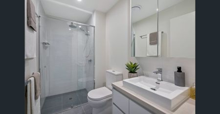 2-Bed Apartment in Prime West End Location - Photo 5