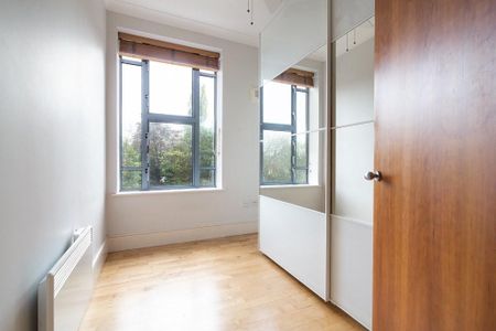 3 bedroom apartment to rent - Photo 5