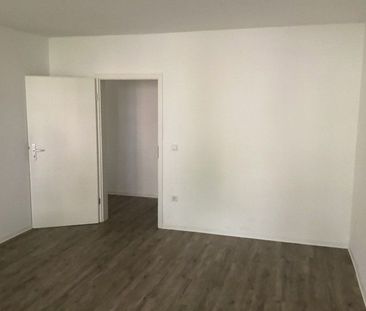 Wohnen in Deininghausen. Schöne Erdgeschosswohnung mit bodengleiche... - Photo 1