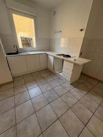 Location Appartement 4 pièces 100m² VILLENAVE D ORNON 33140 - Photo 3