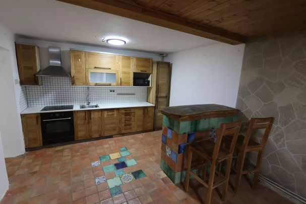 Dlouhodobý pronájem kompletně zrekonstruovaného domu 3+kk v Kouřimi, ulice Nové Město, okres Kolín - Photo 1