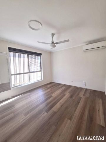 Move-In Ready - Perfect for Golfers, Caravaners, and Easy Living! - Photo 4