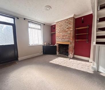 2 bedroom terraced house to rent - Photo 6