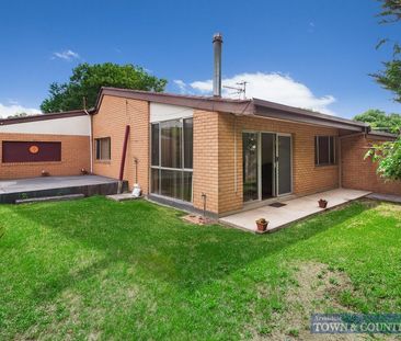 CENTRAL UNIT WITH PRIVATE COURTYARD - Photo 2