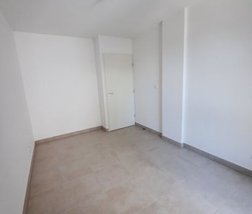 Location Appartement 3 pièces 56m² JUVIGNAC 34990 - Photo 3
