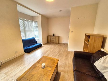 2 bedroom house share to rent - Photo 3