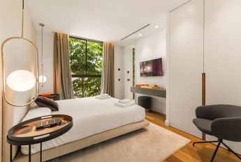 6 bedroom luxury Villa for rent in Nueva Andalucia, Spain