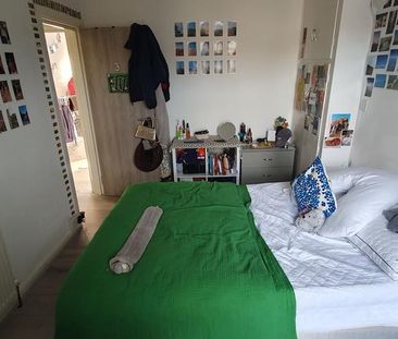 4 bedroom house to rent - Photo 3