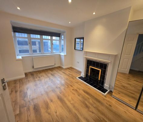 4 bedroom townhouse to rent - Photo 1