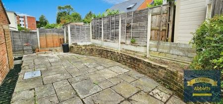 Greenstead Road, Colchester - Photo 2