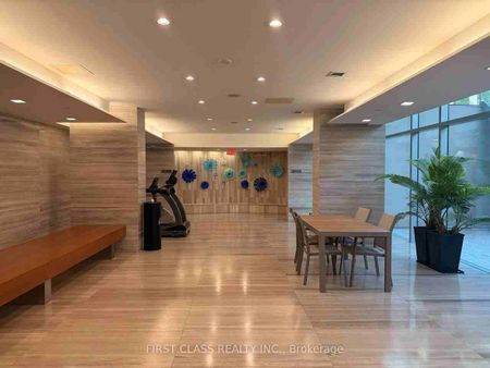 39 Queens Quay East condo — Toronto, ON (1-Bedroom) - 1 Bedroom - Photo 5