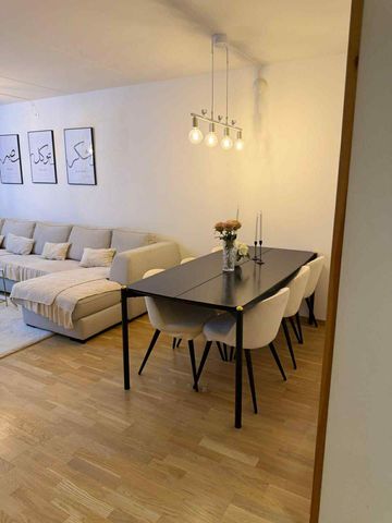 Karin Larssons Väg, Sköndal - Photo 2