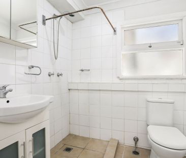 Two Bedroom Apartment - Photo 4