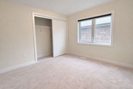 For Lease - 12 Rudder Road, Welland, Ontario - Photo 4