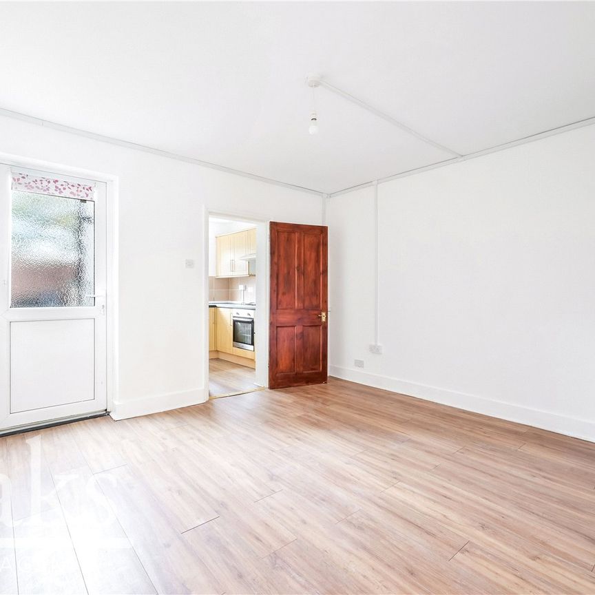 Gloucester Road, Croydon, Surrey - Photo 1