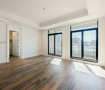 42 Carmichael Ave, ON, CA, Toronto - Photo 3
