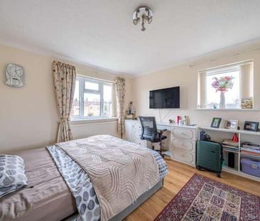 Maidenhead, Berkshire, SL6 - Photo 6