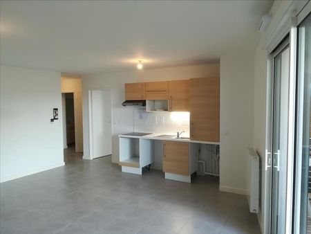 3 pièces - 62,5 m² - 2ème étage - Colocation non autorisée - Photo 3