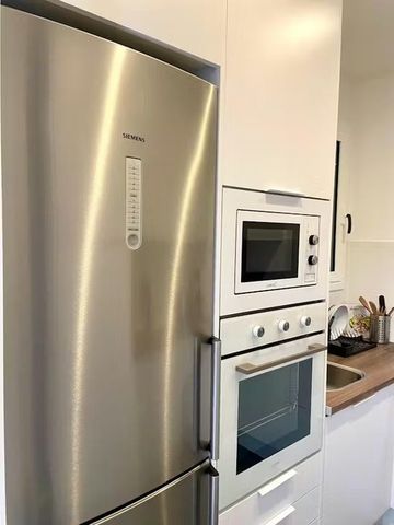 Carrer del Comte Borrell, Barcelona, Catalonia 08015 - Photo 3