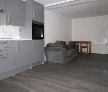 ROSEMARY ROAD, Property for rent - Photo 2