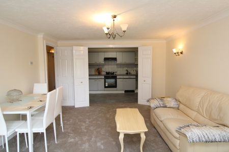 £1,000 - To Let - Photo 2