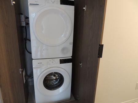 For Lease - 8 Widmer Street Unit# 809, Toronto, Ontario - Photo 4