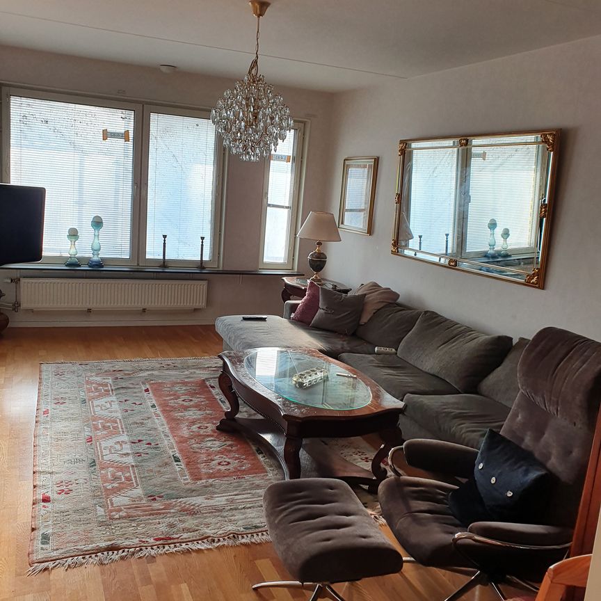 Liljeholmstorget, Stockholm - Photo 1