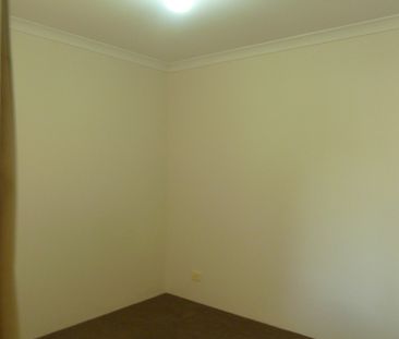 Perfectly located. - Photo 4