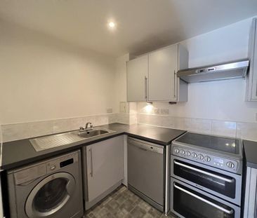 1 bedroom flat to rent - Photo 5
