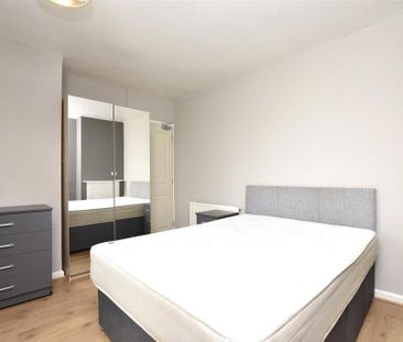 4 bedroom house to rent - Photo 4