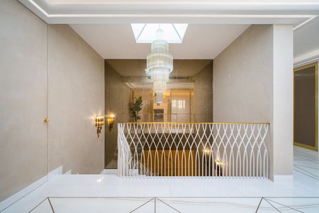 Modern two-bedroom apartment in Kensington - Photo 4
