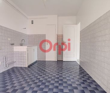 Location Appartement 4 pièces 83m² CAGNES SUR MER 06800 - Photo 3