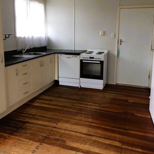 CLAYTON ROAD - Photo 2