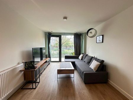 2 bedroom flat to rent - Photo 3