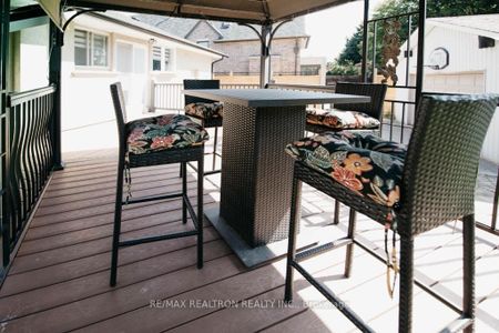 For Lease - 31 Goodman Crescent, Vaughan, Ontario - Photo 2